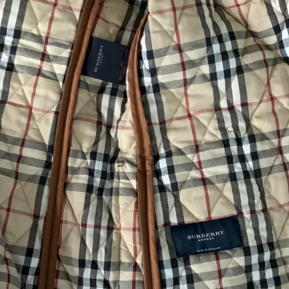 🎉SOLD🎉Burberry Brown Quilted Jacket Size M - Picture 7 of 8
